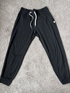 VUORI Black Drawstring Joggers with White Tie
